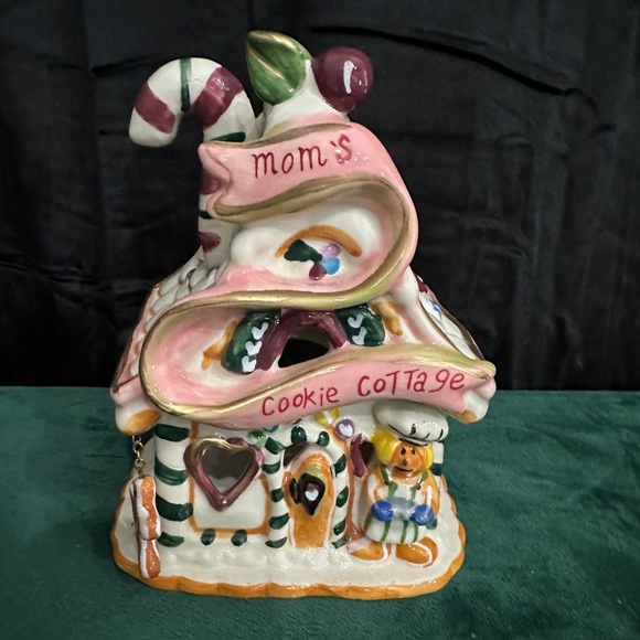 Blue Sky Clayworks, 2009 Vintage, Moms Cookie Cottage, votive/candle holder - Picture 1 of 5